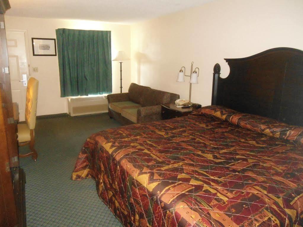 Super 8 By Wyndham Foley Motel Eksteriør bilde