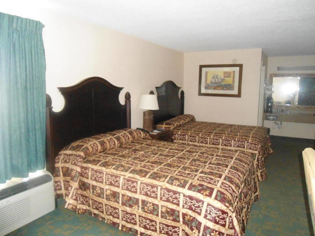 Super 8 By Wyndham Foley Motel Eksteriør bilde